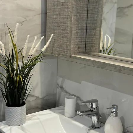 Sunny Apart Sofia 2 Bedrooms Appartamento